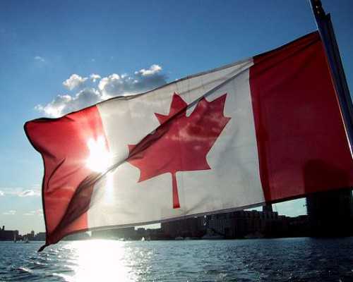 加拿大移民 ee{移民家庭在加拿大温哥华的生活开销有哪些？}