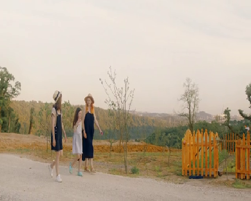 加拿大为父母移民【移民加拿大为何选择定居温哥华？这里的生活温情！】