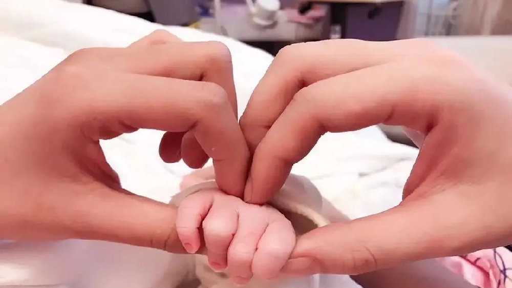 重庆供卵代生双胞胎地址 2026重庆市生殖医院前十排名公布，附试管费用估算及