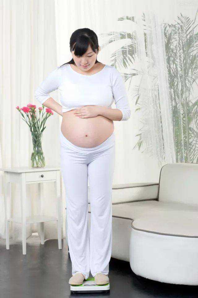 留学移民加拿大温哥华【加拿大快速移民通道明年1月启动半年内可获批】